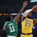 Penkta nesėkmė iš eilės: po dar vienos netekties „Lakers“ nepadėjo ir LeBrono trigubas dublis
