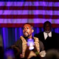 Nepaisant pastarojo pasirodymo su ašaromis prieš galimus rinkėjus, Kanye Westas oficialiai tapo kandidatu į JAV prezidentus