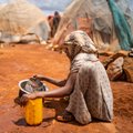 JT įspėja: dėl klimato krizės didėja moterų patiriamos kančios
