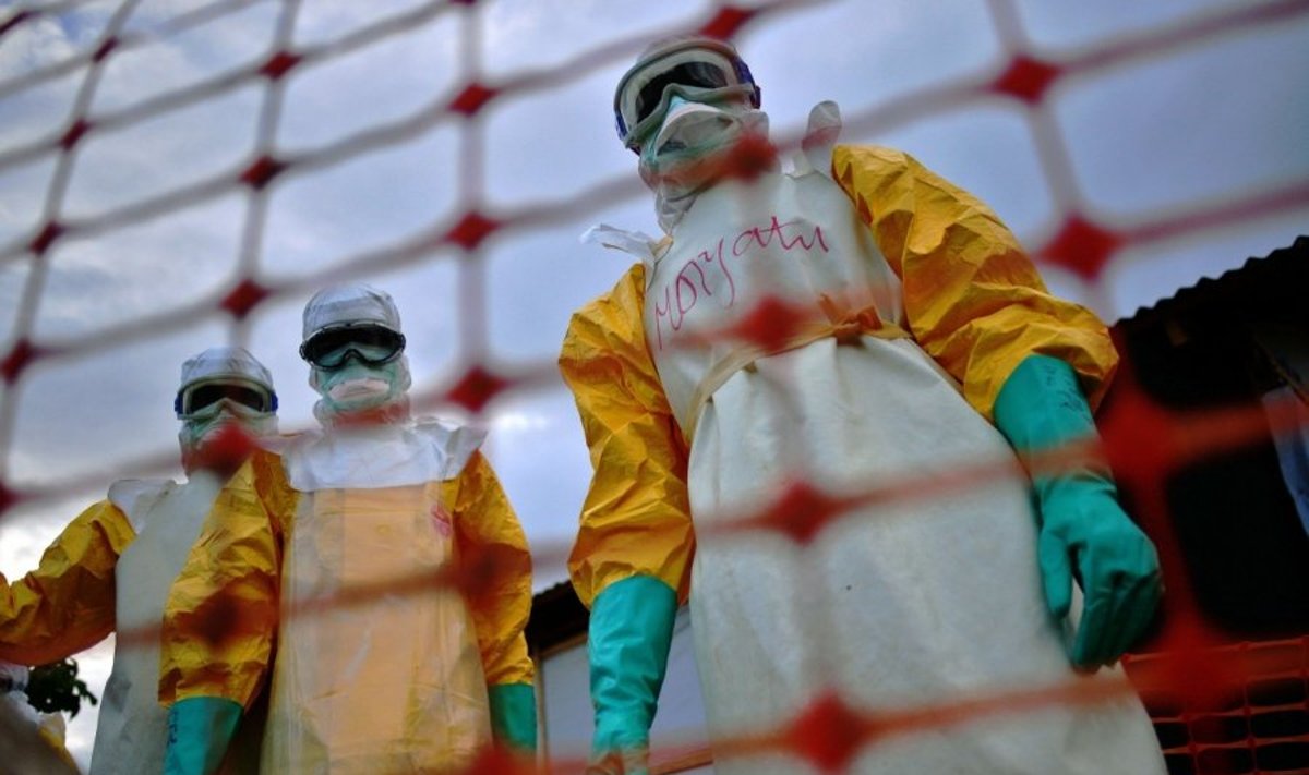 Kovotojai su Ebolos virusu