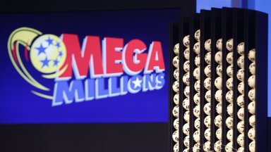 Loterijos žaidėjas JAV laimėjo svaiginančią sumą – daugiau kaip milijardo dolerių aukso puodą