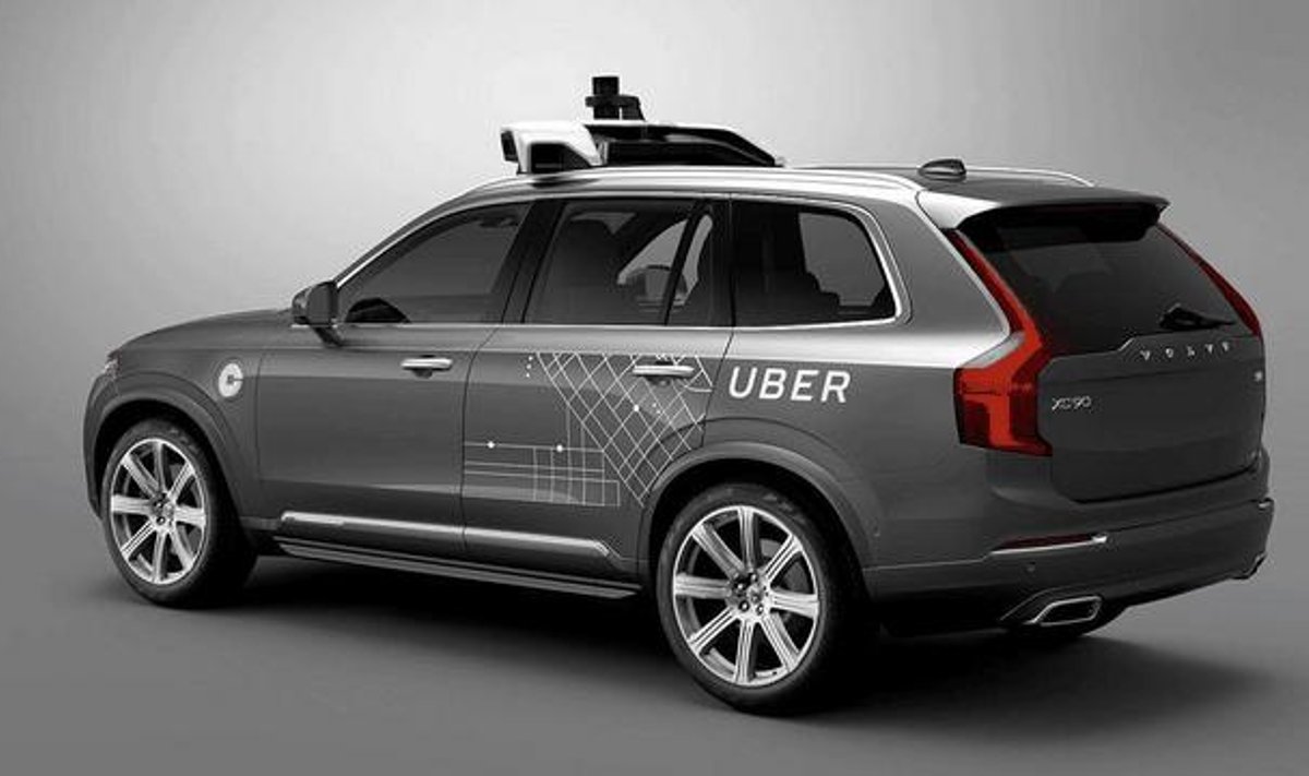 "Uber" testuojamas autonomiškas "Volvo XC90" automobilis