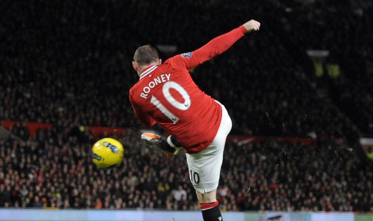 Smūgiuoja Wayne'as Rooney ("Man Utd")