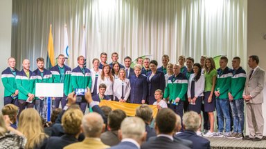 Во время проводов спортсменов Литвы на олимпиаду была объявлена минута молчания