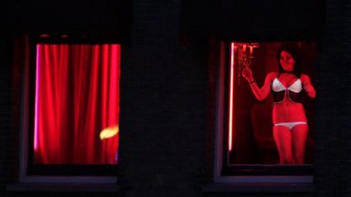 Prostitucija Nyderlanduose: legalu, bet reikia žinoti pagrindines „Raudonųjų žibintų“ kvartalo taisykles