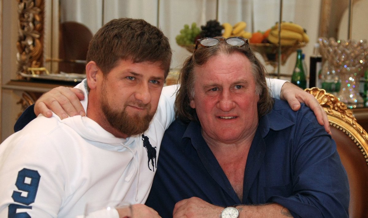 Ramzanas Kadyrovas Gerardą Depardieu priėmė su treningais