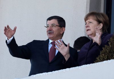 Ahmet Davutoglu, Angela Merkel