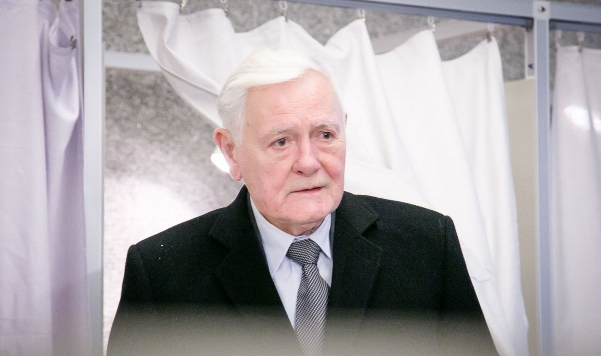 Valdas Adamkus