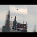 ВИДЕО: ФСО РФ отработала "эвакуацию первого лица" из Кремля на веревке, свисающей с вертолета