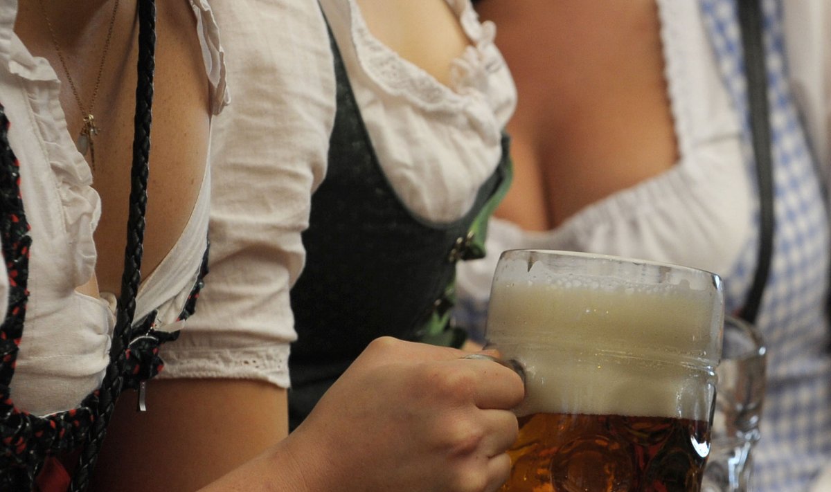 Miunchene vykstanti alaus šventė "Oktoberfest"