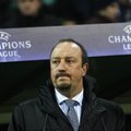 R.Benitezas dega noru treniruoti „Chelsea“, sirgaliai jo nepageidauja