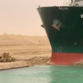 Po incidento Sueco kanale kiek padidėjo naftos kainos