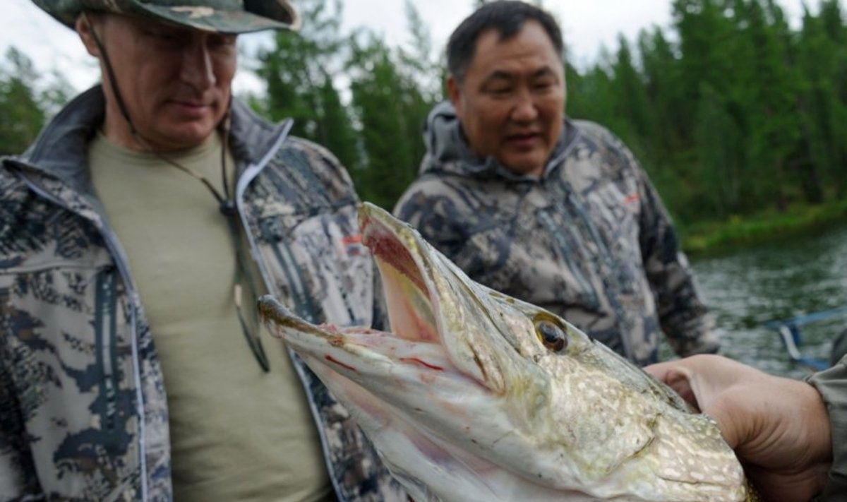V. Putinas žvejojo Sibire