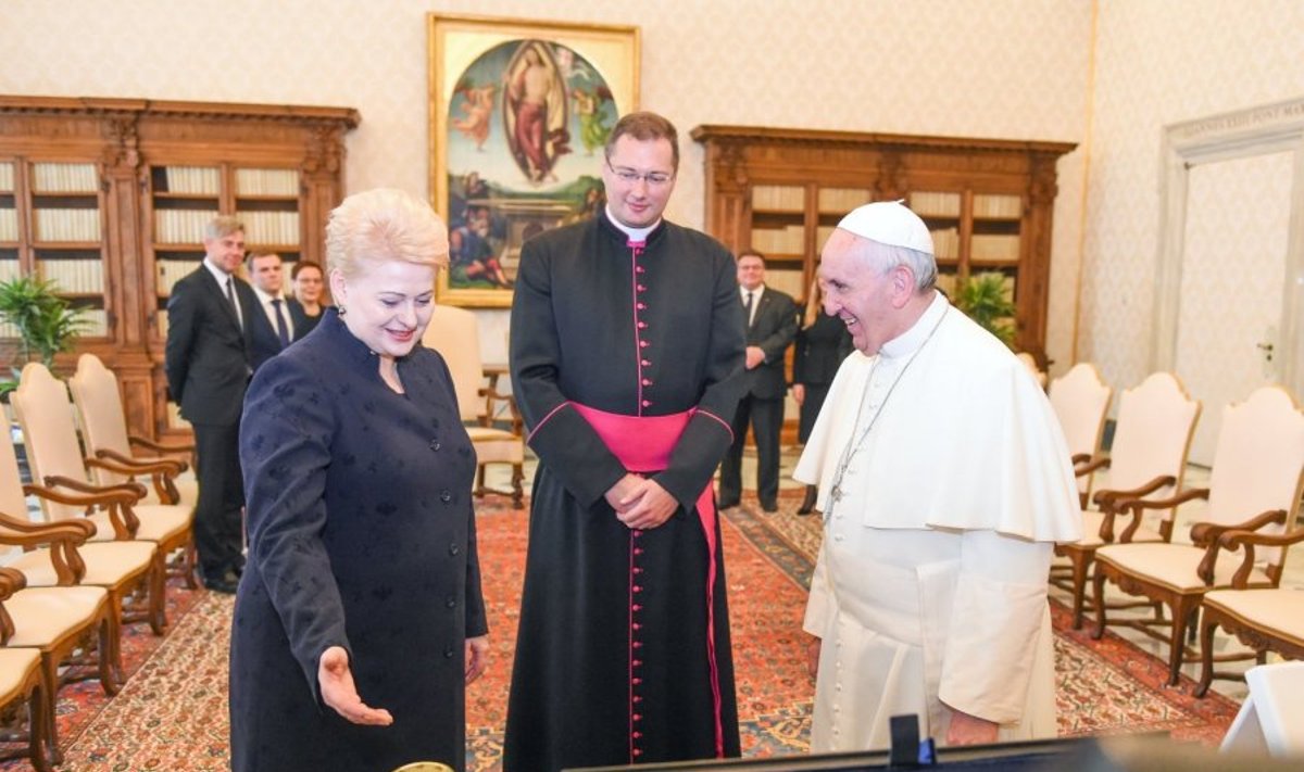 Dalia Grybauskaitė susitiko su popiežiumi Pranciškumi
