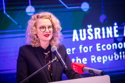 Aušrinė Armonaitė