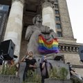 Meno pasaulio garsenybės kaltina Lenkijos valdančiuosius homofobijos toleravimu