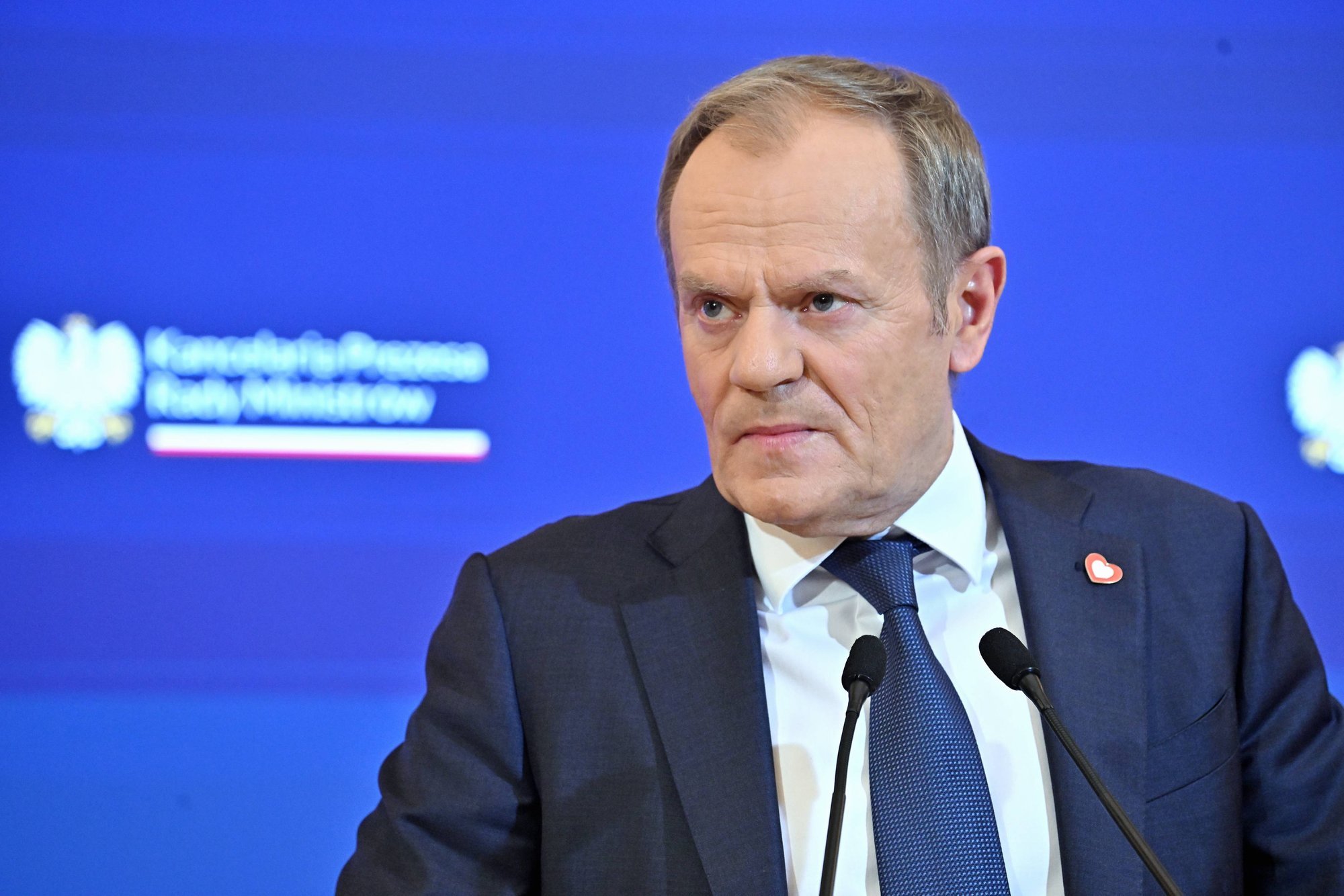 Szef polskiego banku centralnego oferuje premierowi Tuskowi rozejm