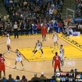 NBA: J.Jackas pranoko patį R.Artestą - švystelėjo varžovo sportbatį tiesiai į tribūnas