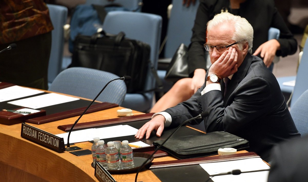 JT Saugumo Tarybos posėdis dėl rezoliucijos dėl lėktuvo katastrofos.  Rusijos ambasadorius Vitalijus Čiurkinas