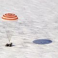 Rusijos kosminio laivo "Sojuz" kapsulė sėkmingai nusileido Kazachstane