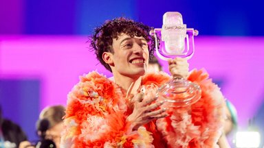 Nemo „Eurovizijoje“ laimėtą trofėjų ne tik sudaužė, bet ir praganė: nežinau, kur jis yra
