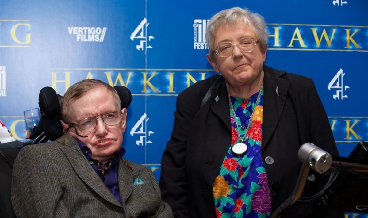 Stephenas Hawkingas ir jo sesuo Mary