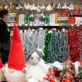 Prekybininkai ruošiasi Kalėdoms: lemputės sušvis ne pas visus, bandoma taupyti