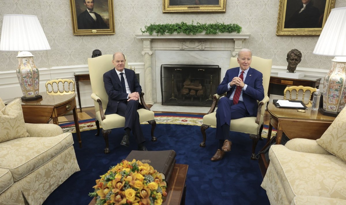 Vokietijos kancleris Olafas Scholzas susitikime su Joe Bidenu