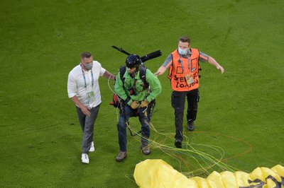 "Greenpeace" protestuotojas EURO 2020 metu