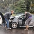 Didelė avarija Vilniuje – prie Gariūnų apvirto automobilis, nukentėjo moteris