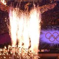 Londone oficialiai baigėsi XXX-osios olimpinės žaidynės - estafetė perduota Rio de Žaneirui