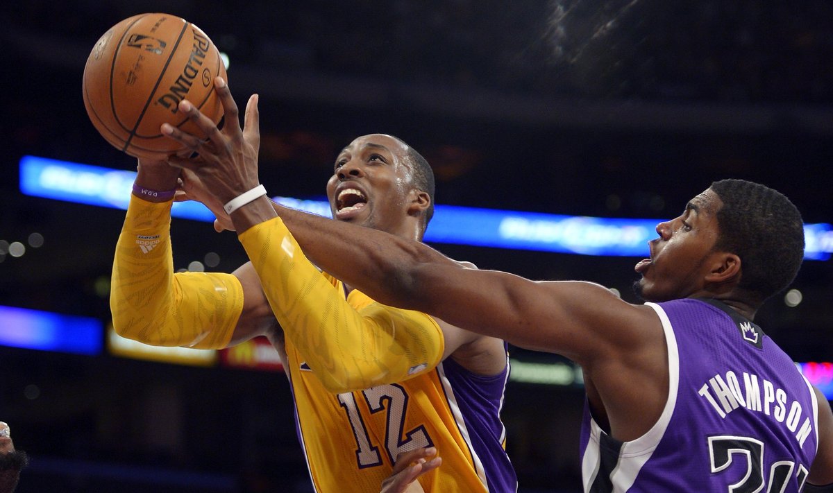 Dwighto Howardo debiutas "Lakers" gretose pažymėtas pralaimėjimu