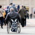 Dauguma apylinkių pritaikyta neįgaliesiems, tačiau neįgalieji nerimauja dėl netolygaus paskirstymo