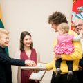 Dalia Grybauskaitė: reikia rasti būdų, kaip susigrąžinti emigrantus
