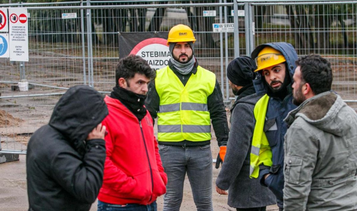 Įtampa už milijonus rekonstruojamo Kauno stadiono statybų aikštelėje: turkai atsisako dirbti