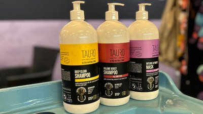 Tauro Pro Line augintinių odos ir kailio priežiūros produktai