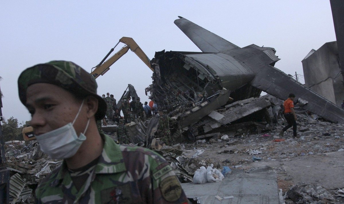 Lėktuvo katastrofa Indonezijoje