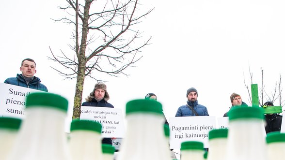 Dairy farmers protest against low farm-gate prices in front of major supermarkets