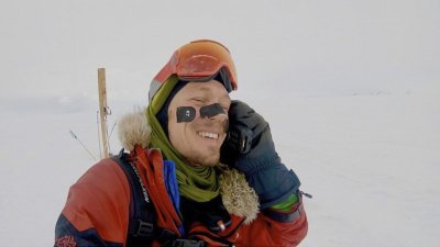 Colinas O'Brady tapo pirmuoju Antarktidą be pagalbos skersai kirtusiu žmogumi