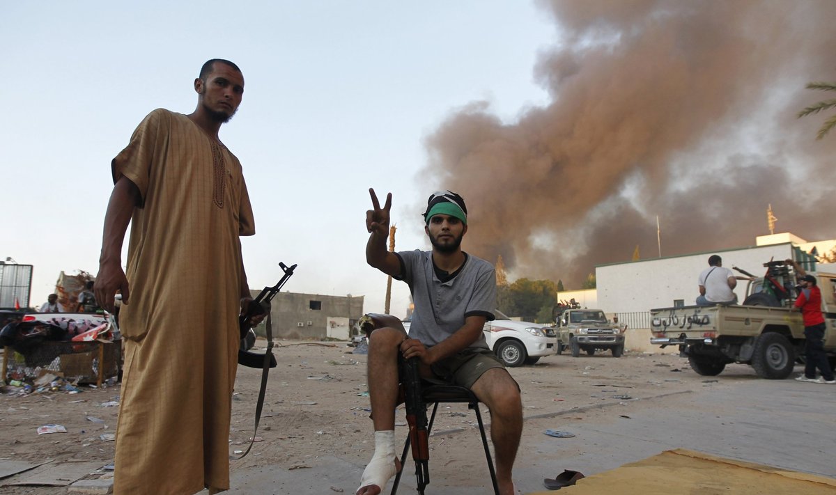 Libijos sukilėlių vadovai keliasi į Tripolį