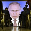 Plojimais palydėti branduoliniai Putino grasinimai: tarp eilučių – daug nutylėtų faktų