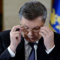 Украина: Янукович принял отставку, Азарова сменил Арбузов