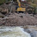 Pradėta griauti Kruosto hidroelektrinės užtvanka: kas laukia po to?