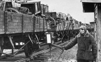 Evakuacija iš Maskvos Antro pasaulinio karo metais