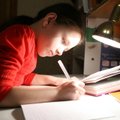 Edukologė: vaikas gali rašyti net pirštu, jam nebūtinas rašiklis