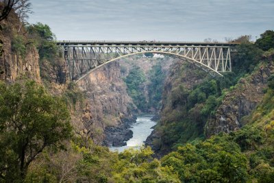 Viktorijos krioklio tiltas, Zimbabvė ir Zambija