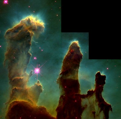 Kūrinijos stulpai, kuriuos 1995 metais įamžino Hubble teleskopas. NASA/ESA nuotr.