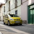 „Volkswagen“ Lietuvoje ėmė pardavinėti naujus elektrinius „e-up!“: kaina gali nustebinti