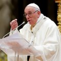 Popiežius Arabijos pusiasalyje ragina nutraukti Artimųjų Rytų karus