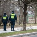 Parke Vilniuje sumuštas ir apiplėštas vyras – policija sučiupo įtariamąjį